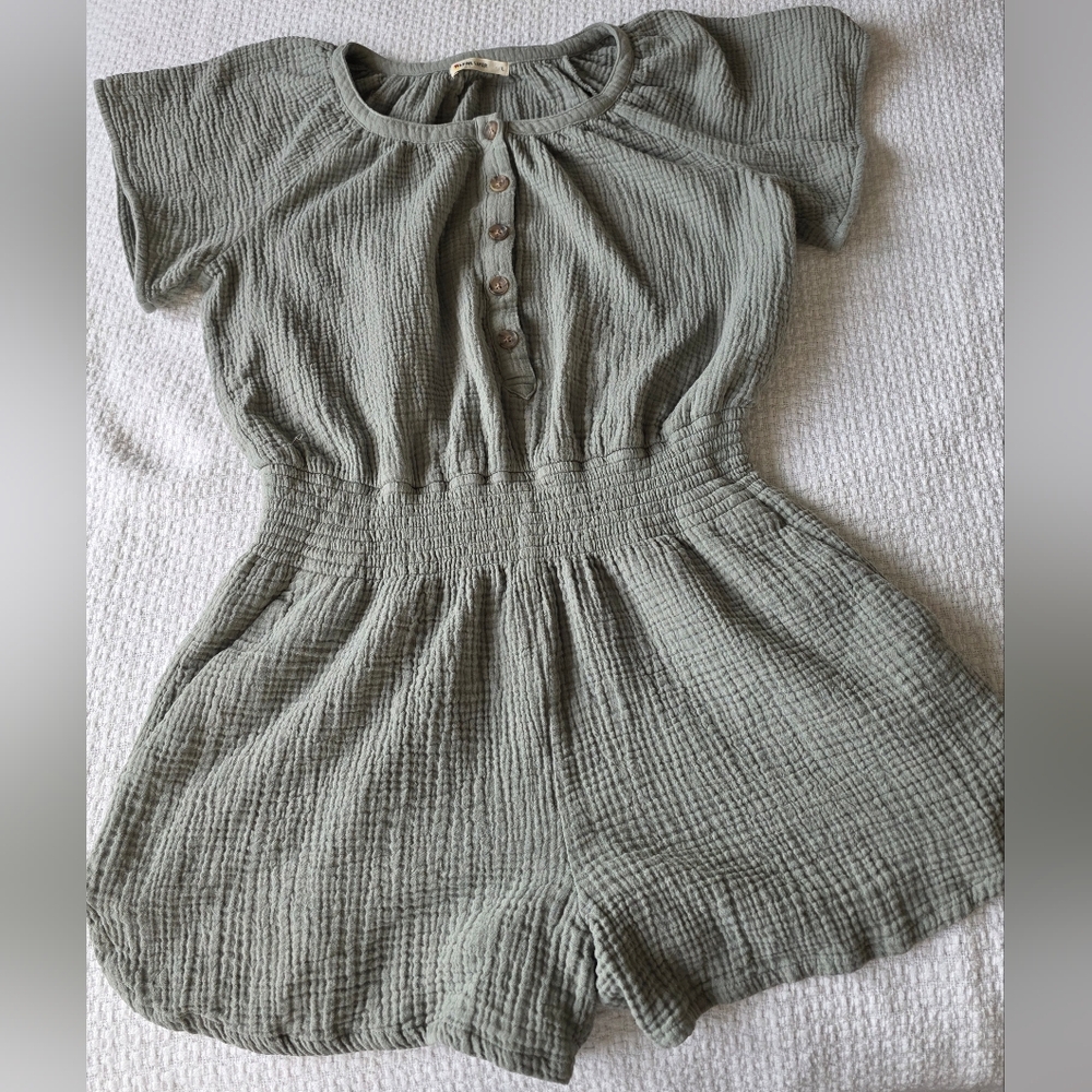 Marine Layer “Sydney” Romper • Size L • Sage-Green Gauzy Cotton